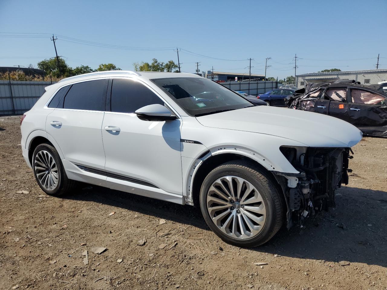 AUDI E-TRON PRESTIGE