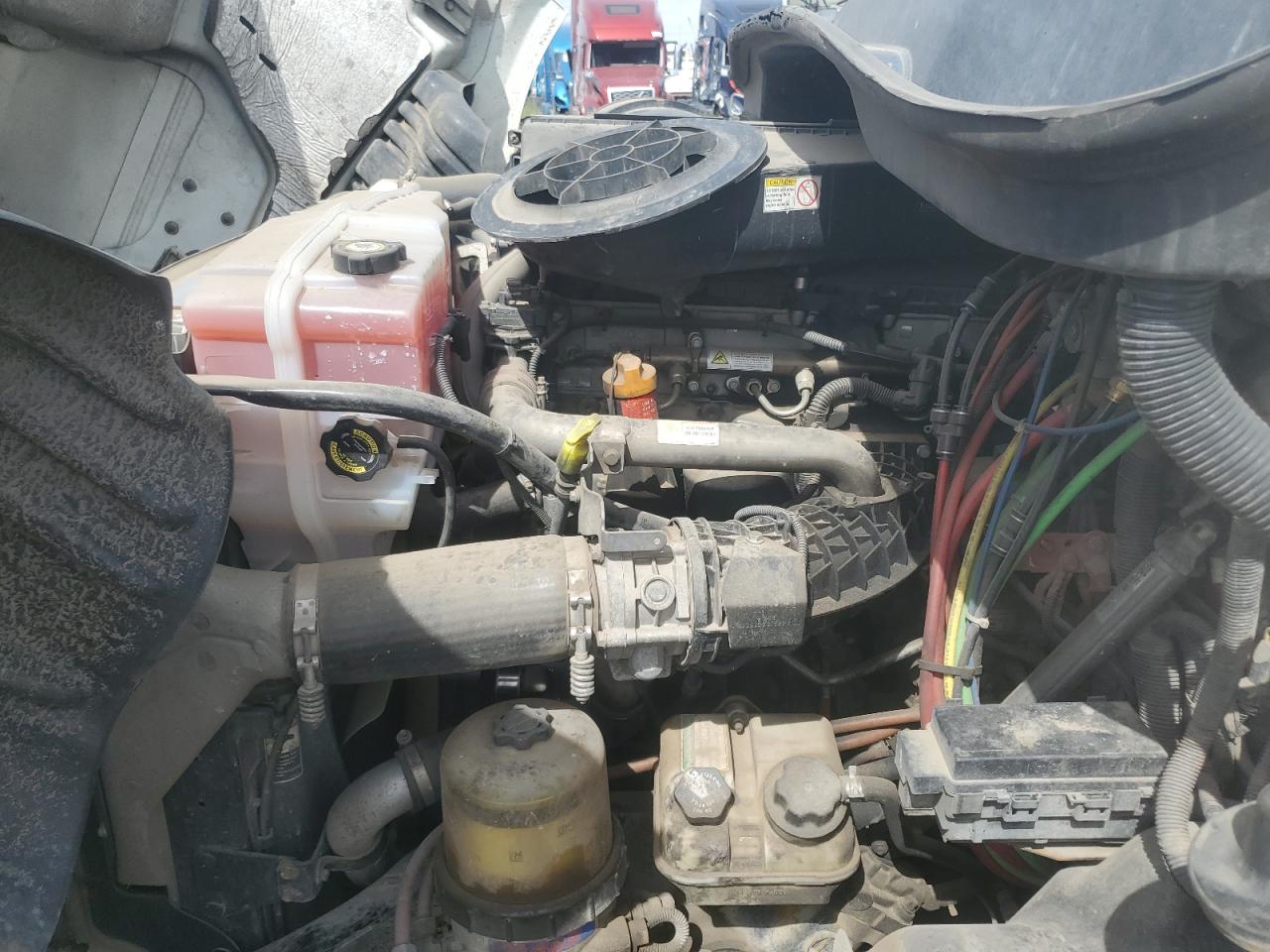 Lot #3246184088 2016 FREIGHTLINER CASCADIA 1