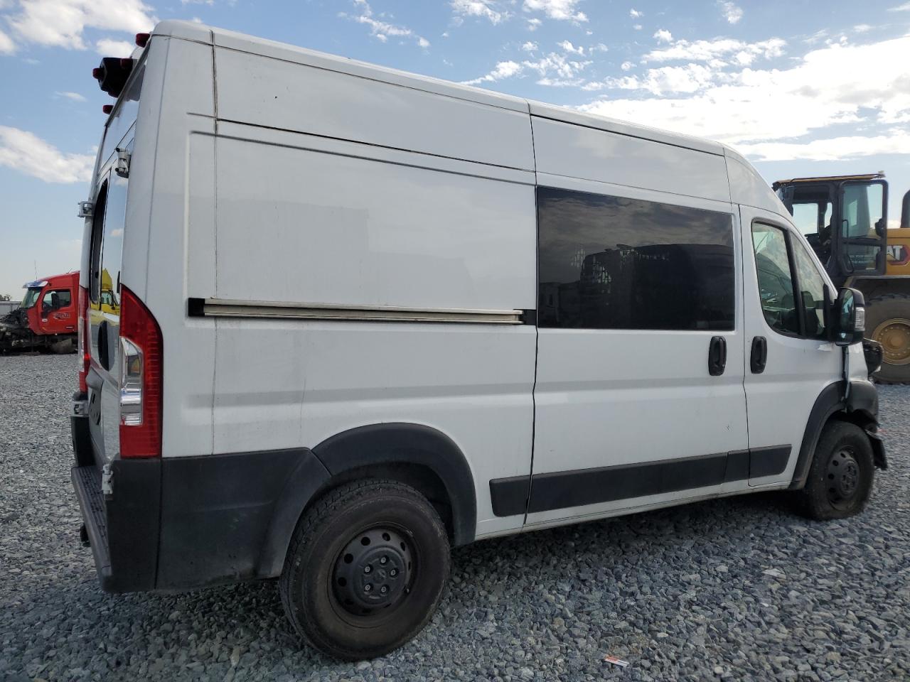 RAM PROMASTER 1500 HIGH