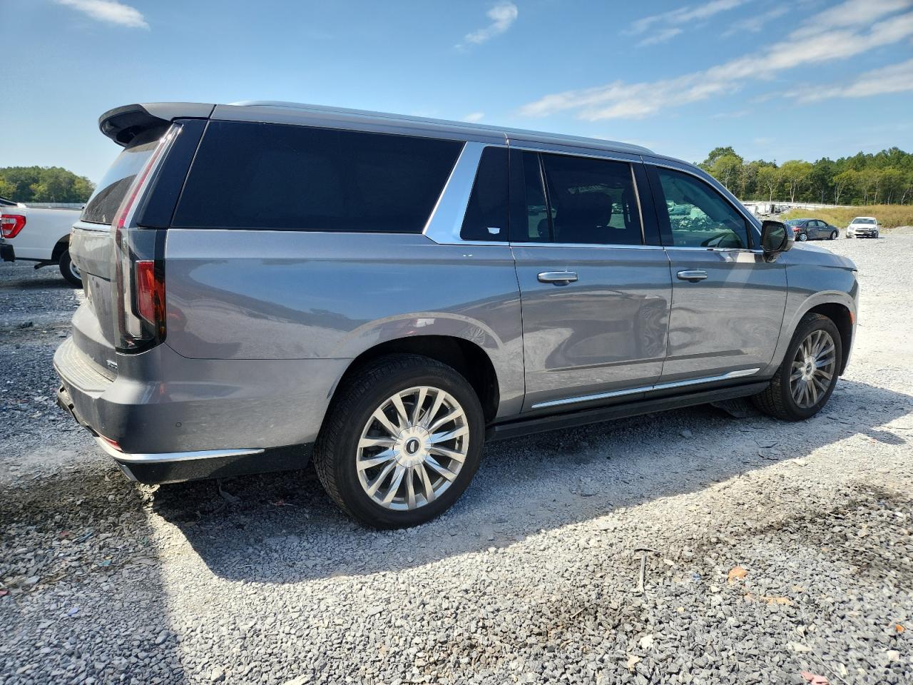 CADILLAC ESCALADE ESV PREMIUM LUXURY