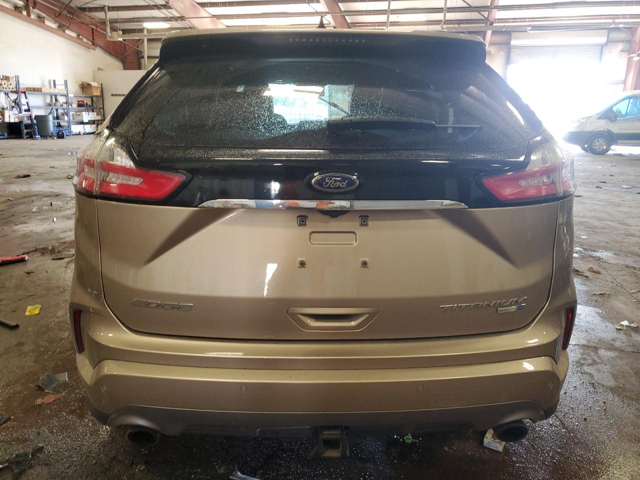 FORD EDGE TITANIUM