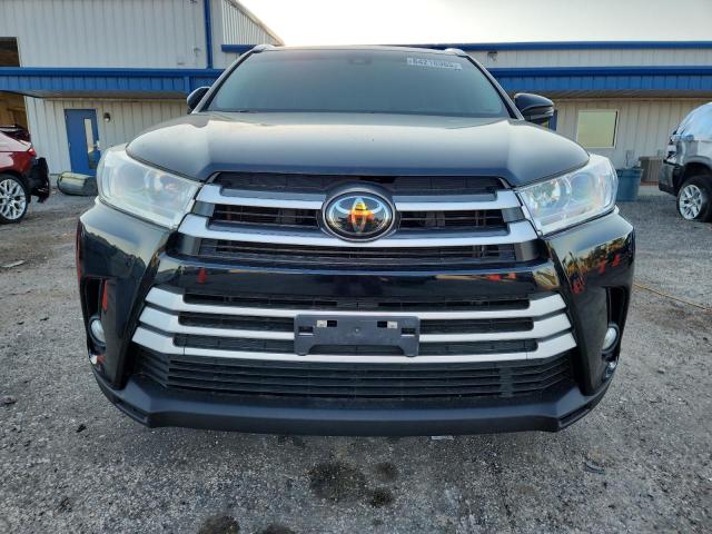 2019 TOYOTA HIGHLANDER 5TDJZRFH7KS566359