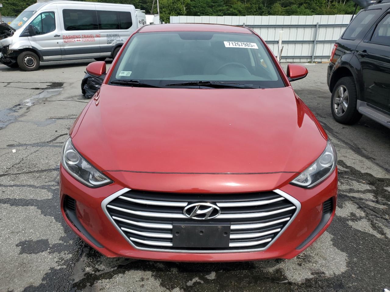 HYUNDAI ELANTRA SE