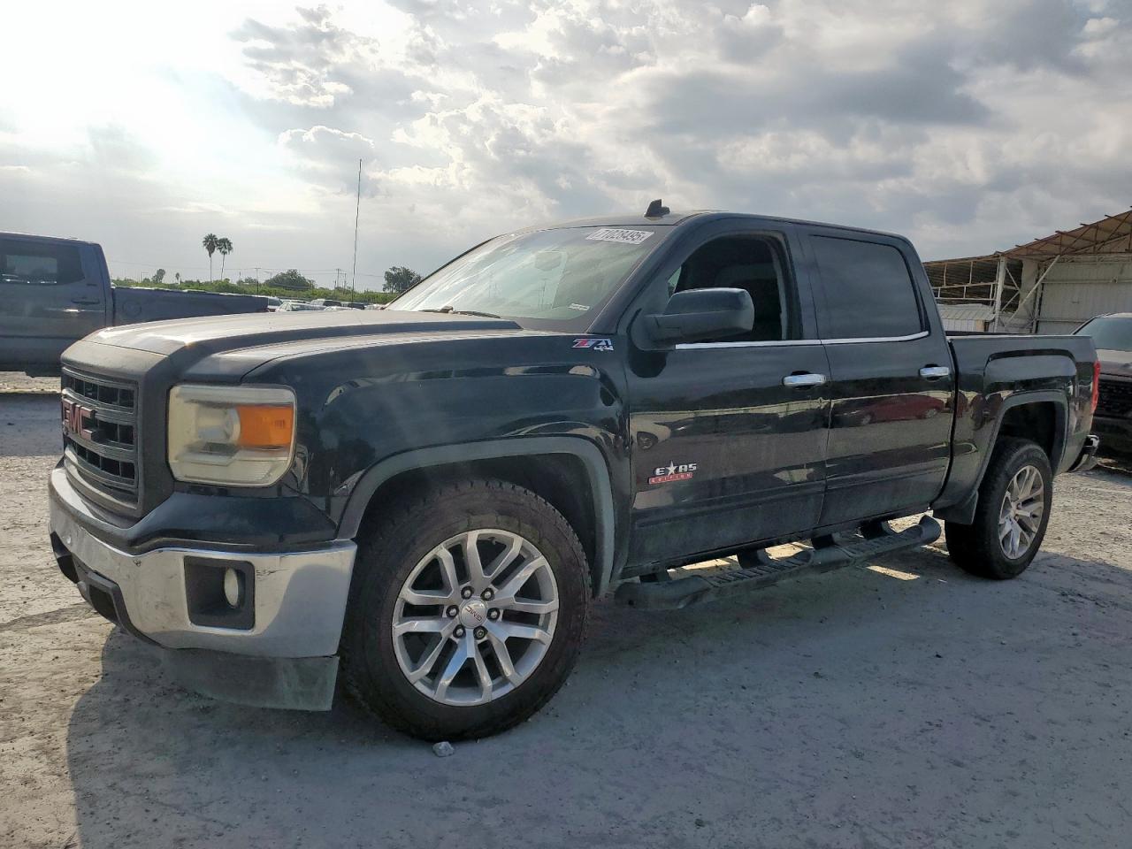GMC SIERRA 1500 C1500 SLE