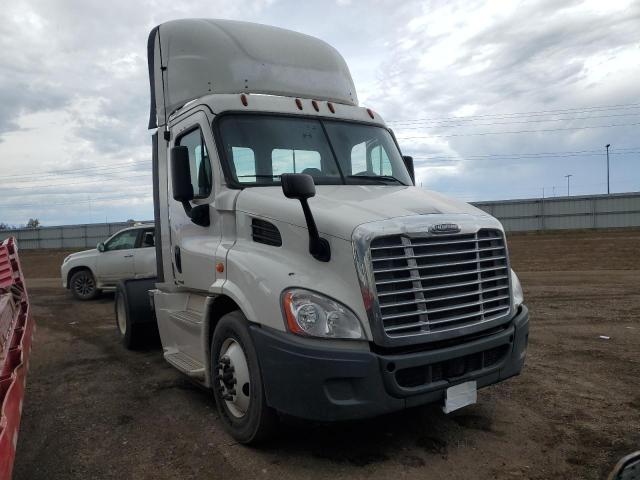 Global Auto Auctions: 2017 FREIGHTLINER CASCADIA 1
