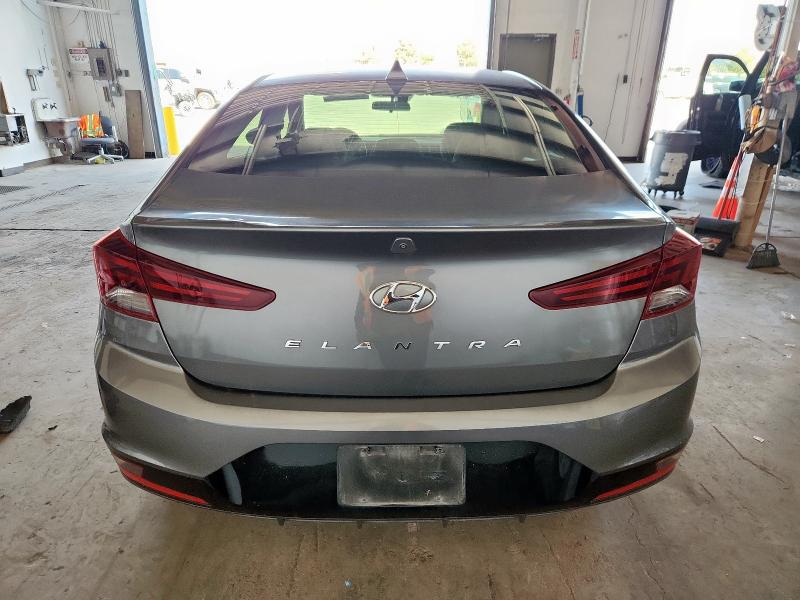 2020 HYUNDAI ELANTRA SE - 5NPD84LF5LH503404