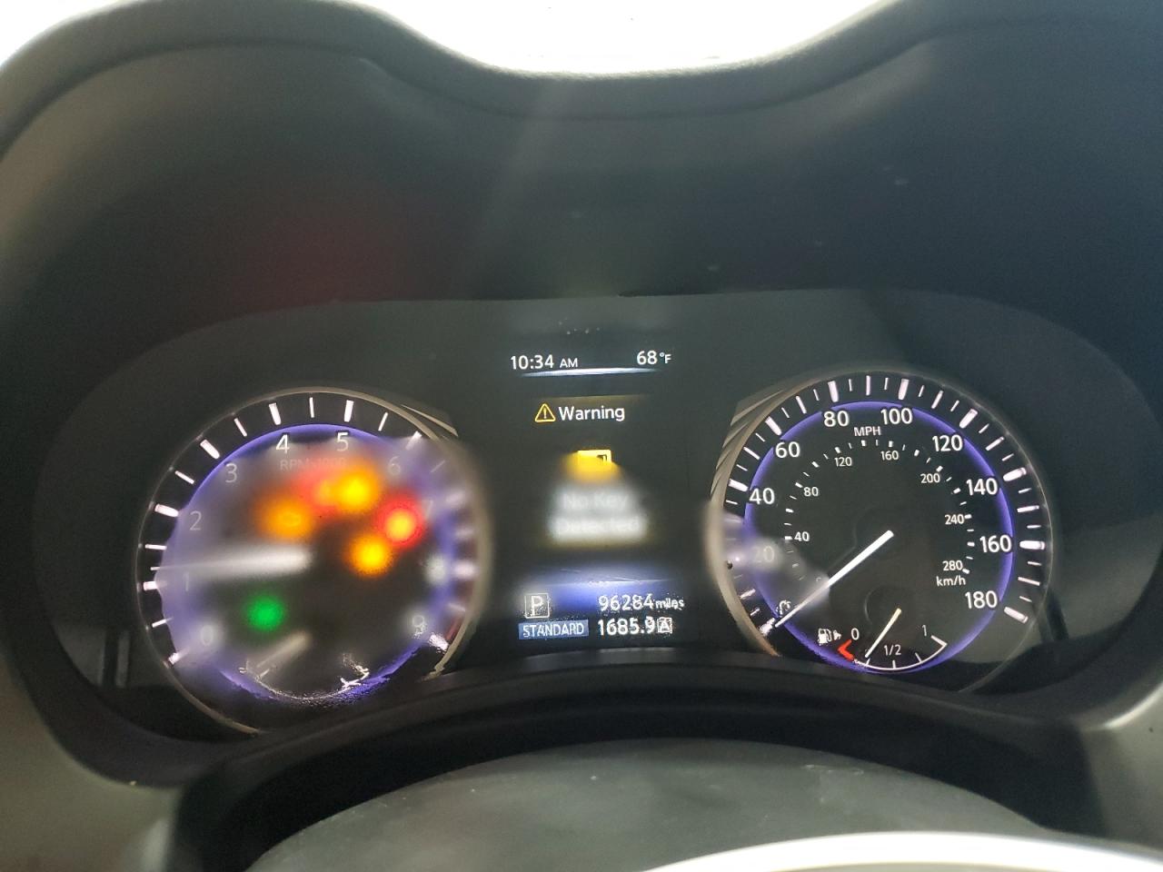 INFINITI Q50 PREMIUM