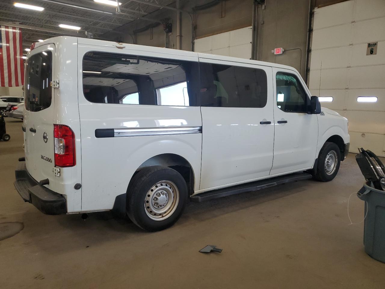 NISSAN NV3500 3500 S