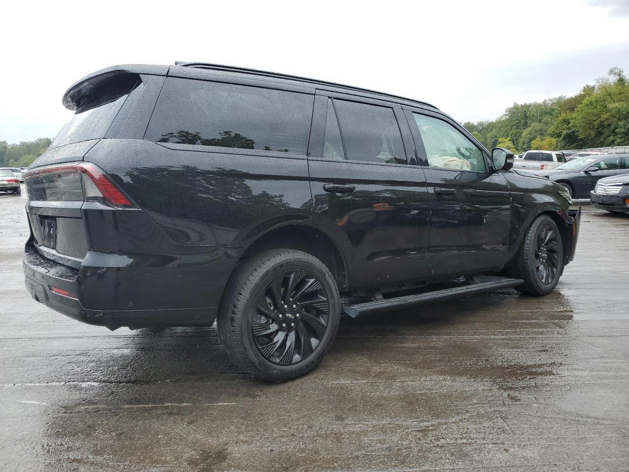 LINCOLN NAVIGATOR RESERVE