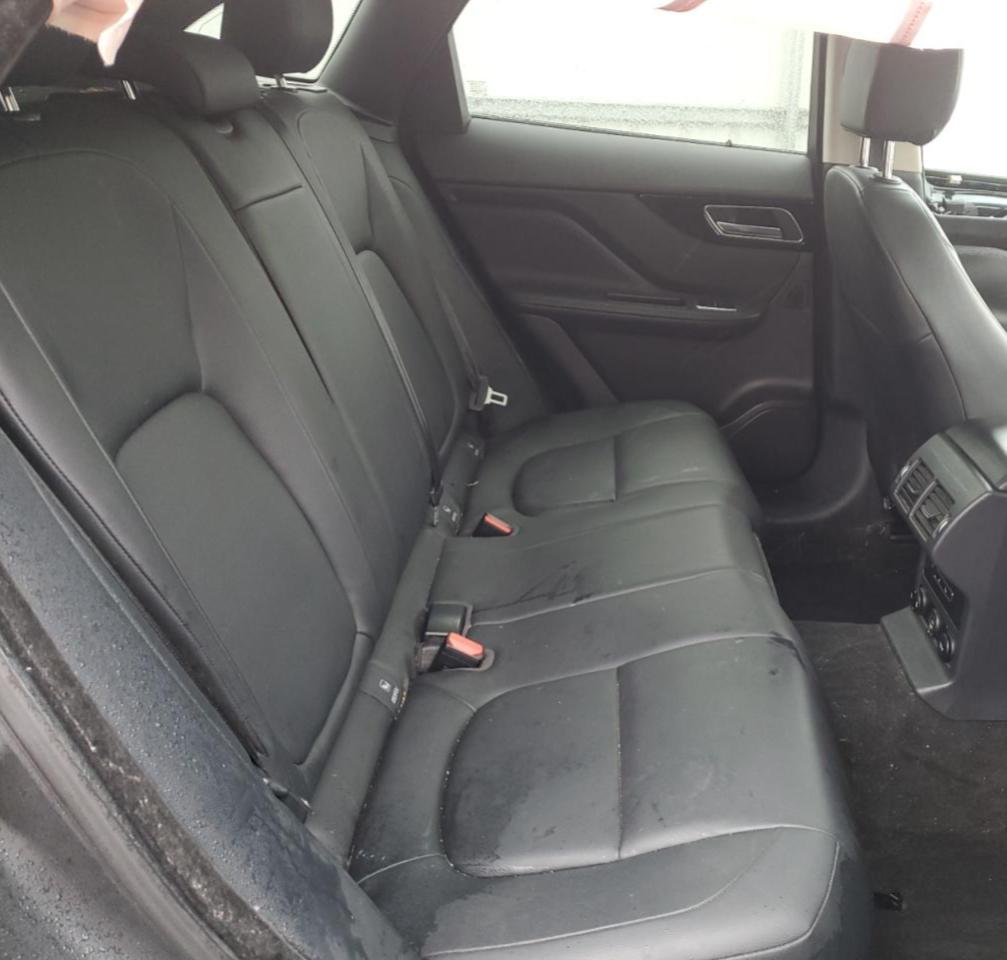 JAGUAR F-PACE PREMIUM