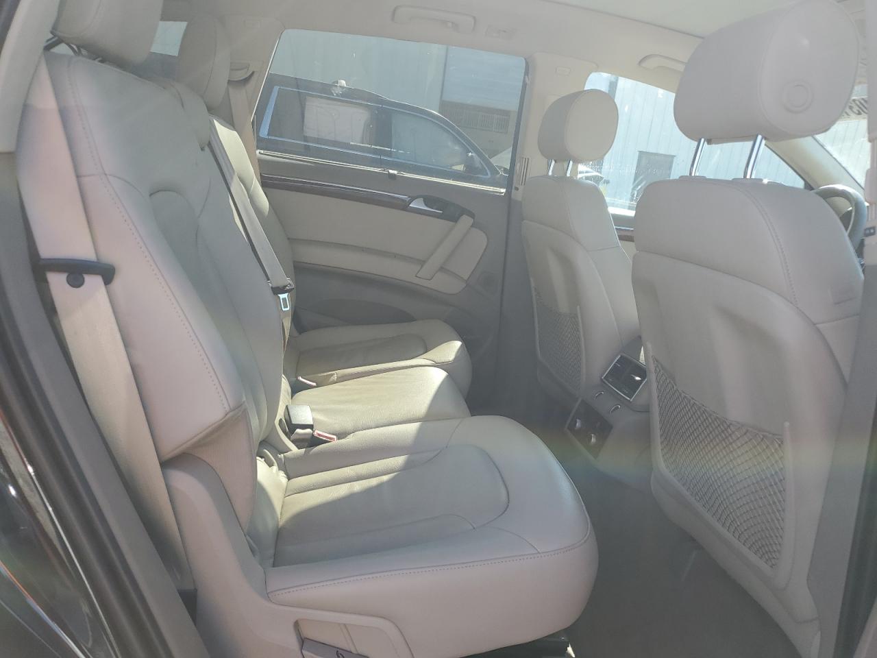 AUDI Q7 PREMIUM PLUS