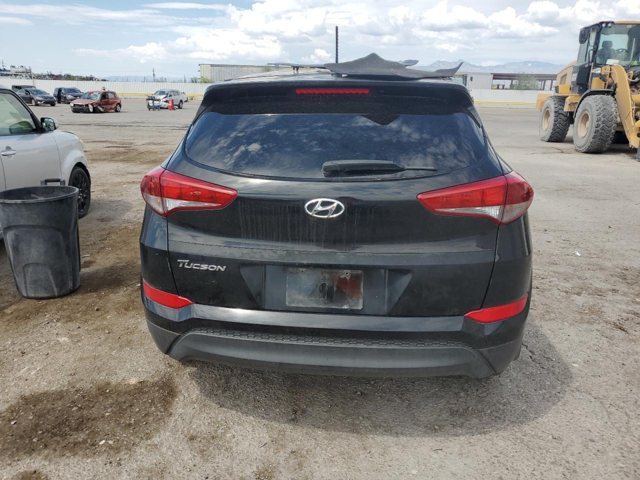HYUNDAI TUCSON SE