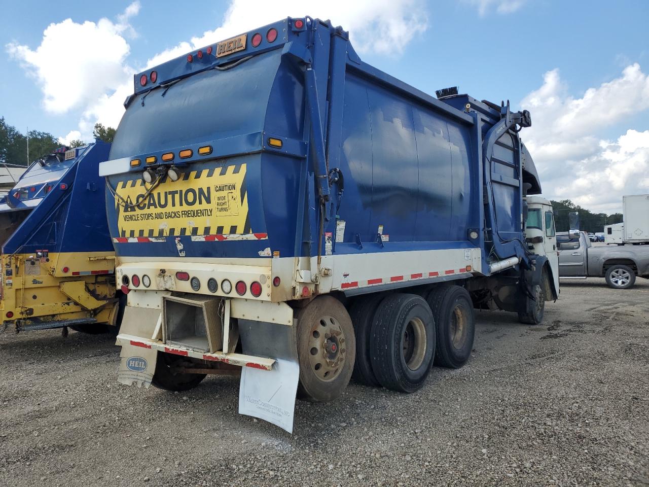 Lot #3268869252 2016 MACK 600 LR600