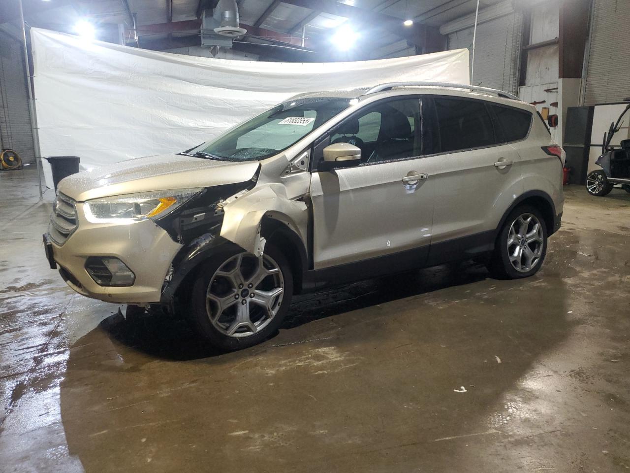 FORD ESCAPE TITANIUM