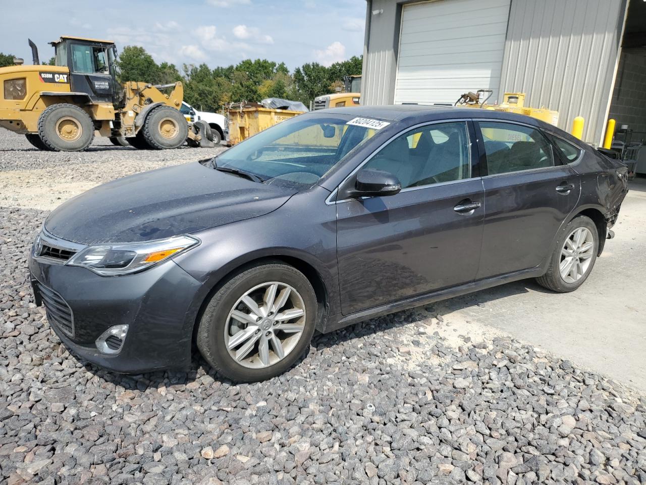 TOYOTA AVALON XLE