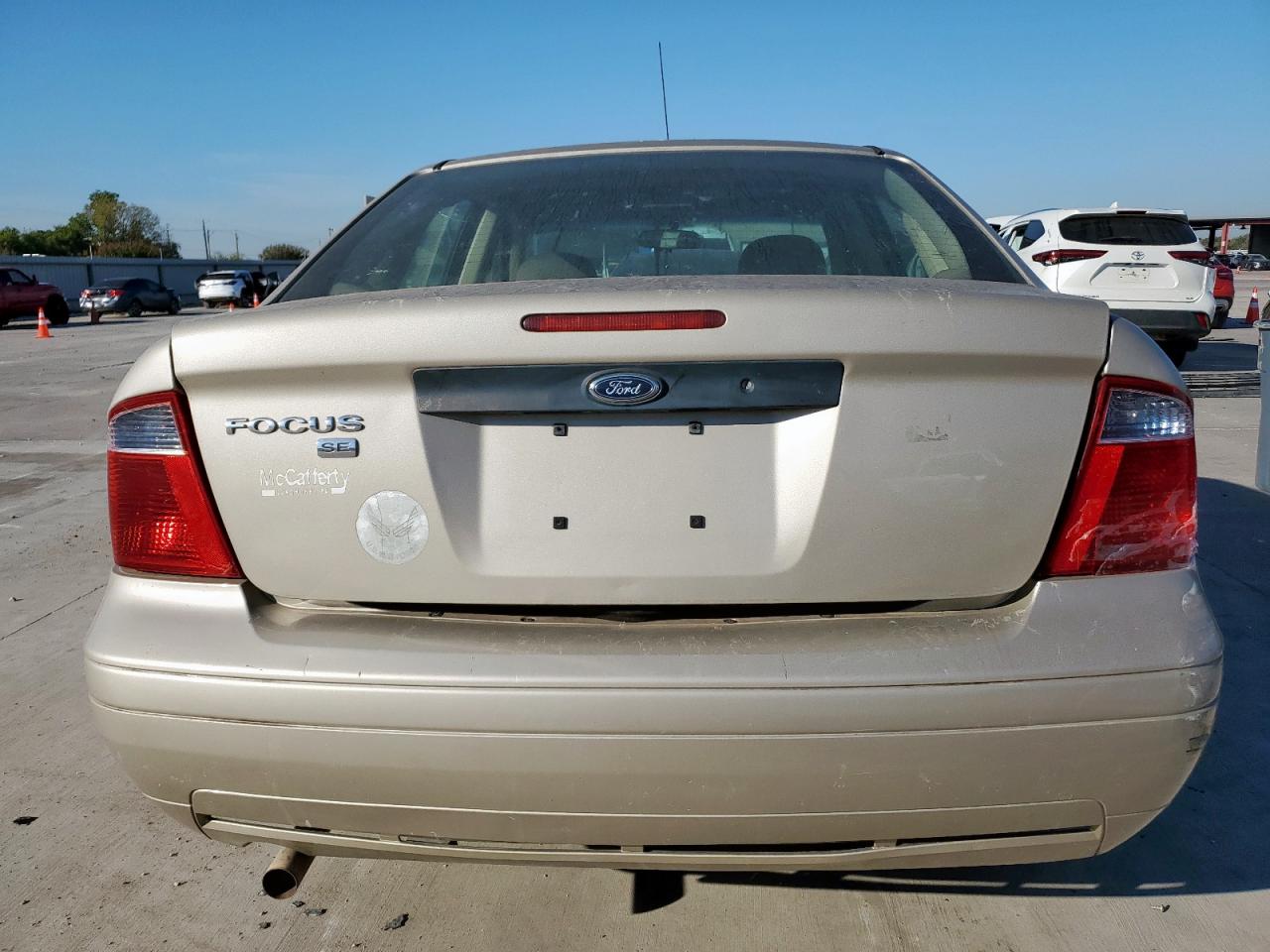 Lot #3310418997 2007 FORD FOCUS ZX4