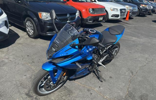 2024 SUZUKI GSX800 F JS1EM13B3R7103151