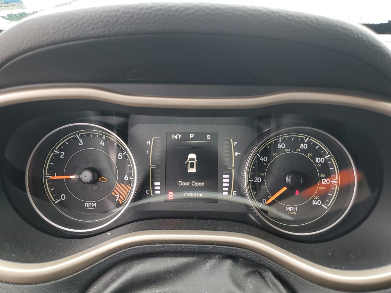 JEEP GRAND CHEROKEE SPORT