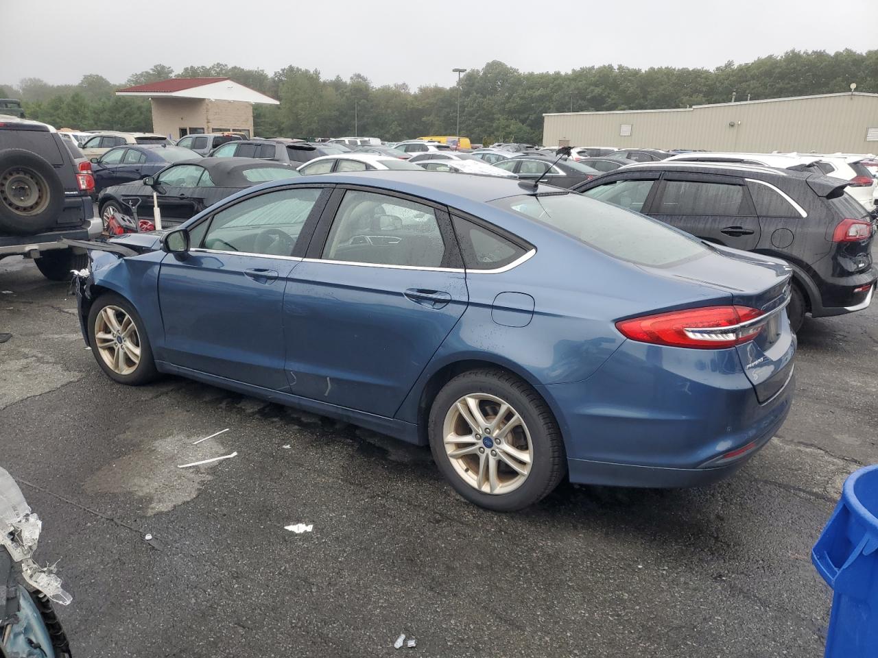 FORD FUSION SE