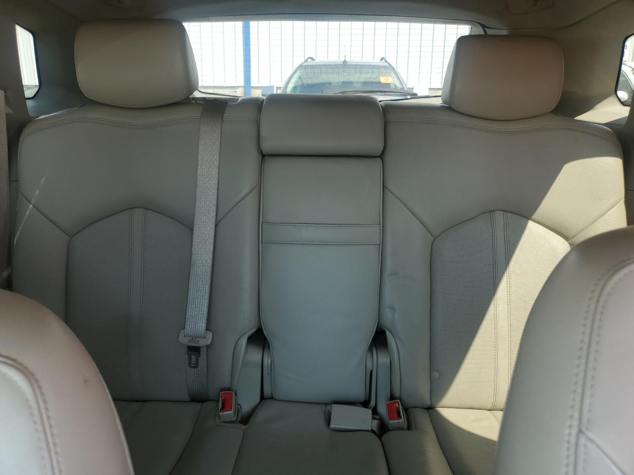 CADILLAC SRX PREMIUM COLLECTION