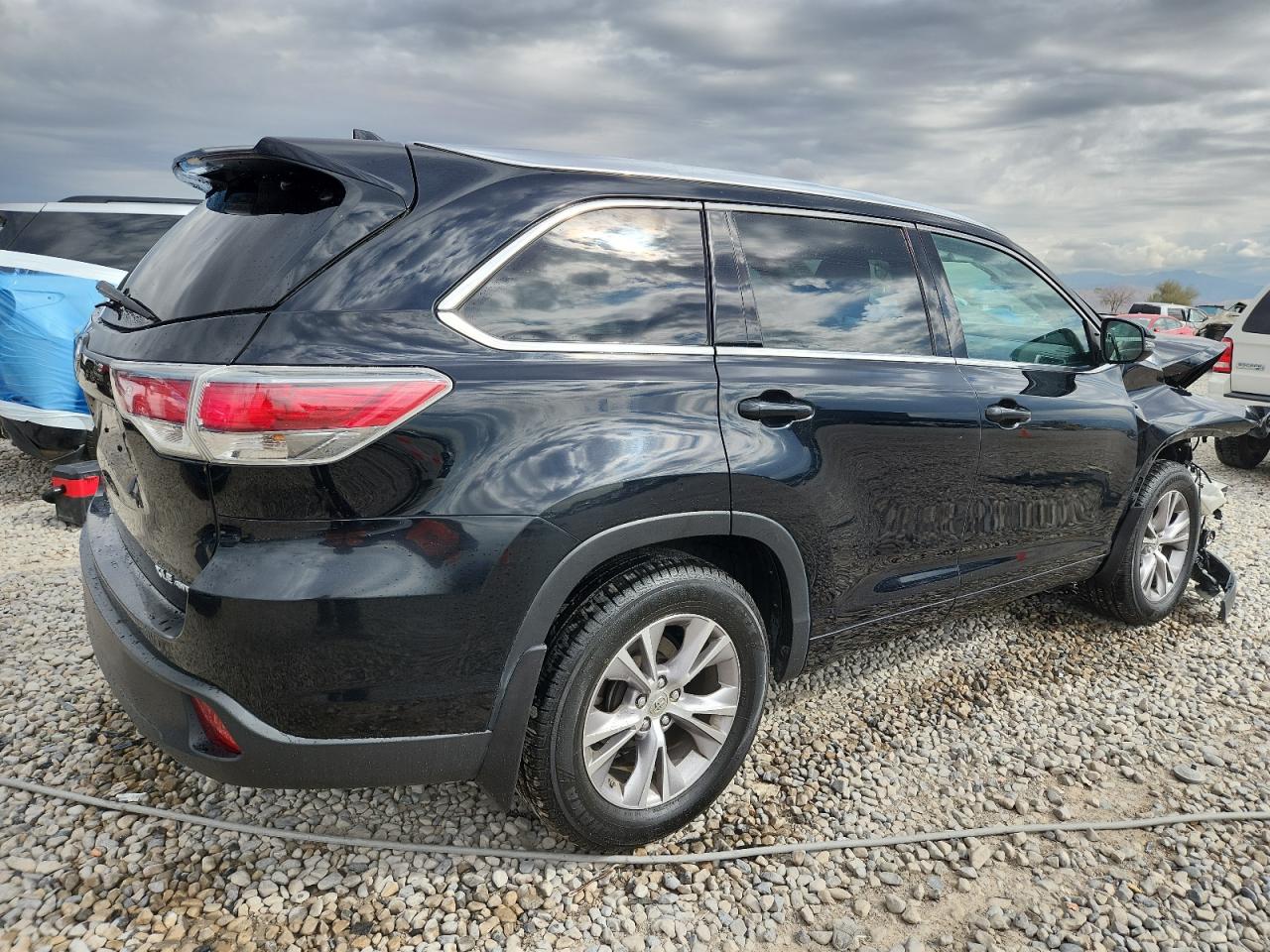 TOYOTA HIGHLANDER XLE