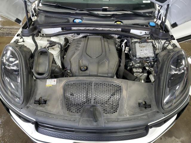 2022 PORSCHE MACAN WP1AA2A55NLB09582