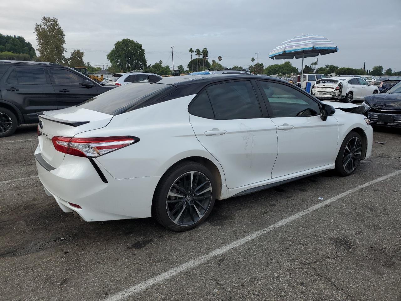 TOYOTA CAMRY XSE