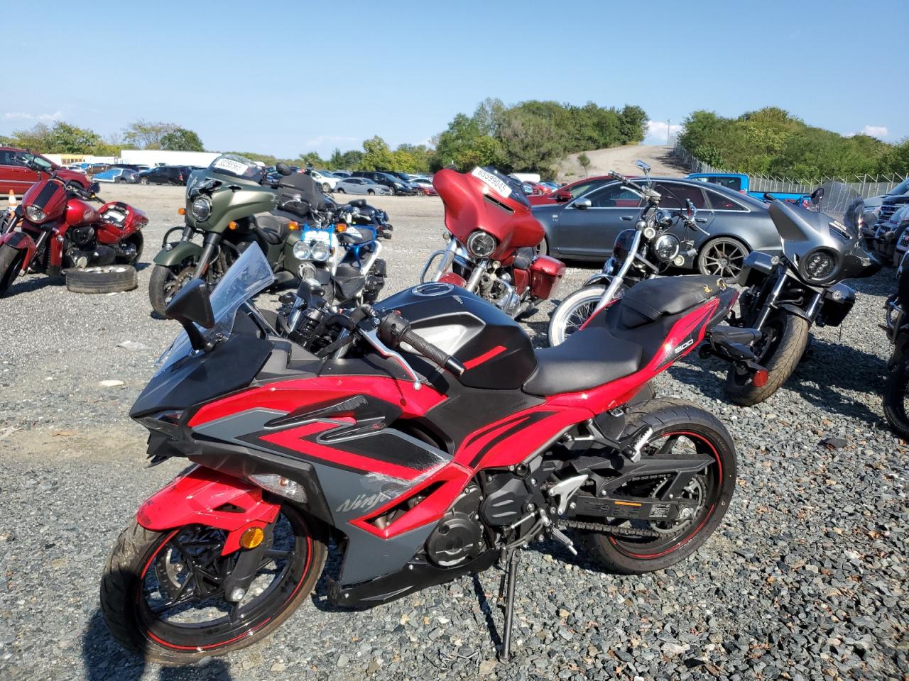 Lot #3287723186 2025 KAWASAKI EX500