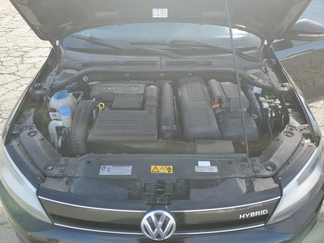 VOLKSWAGEN JETTA HYBRID