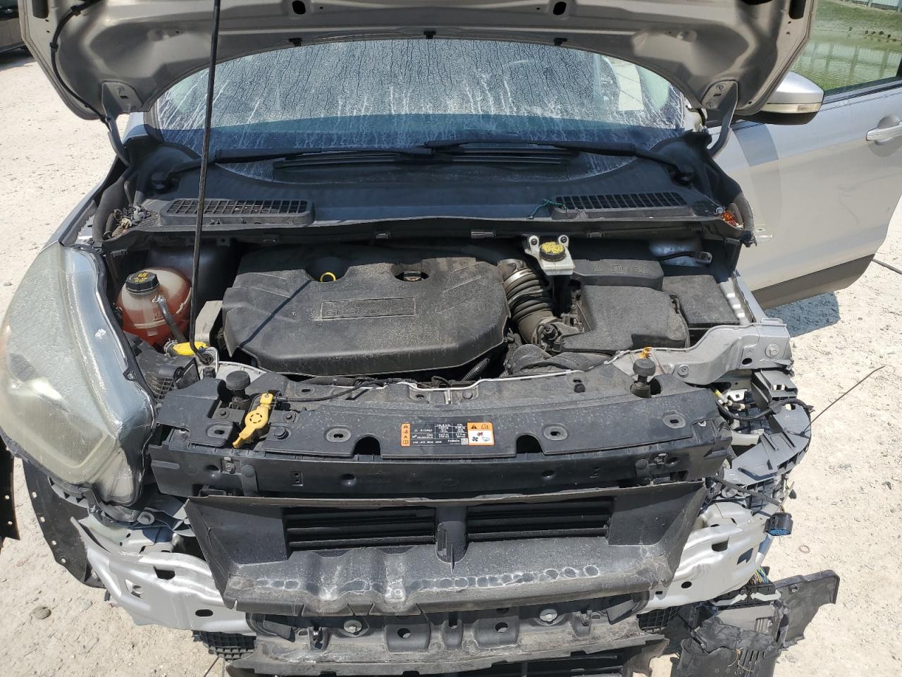 FORD ESCAPE TITANIUM