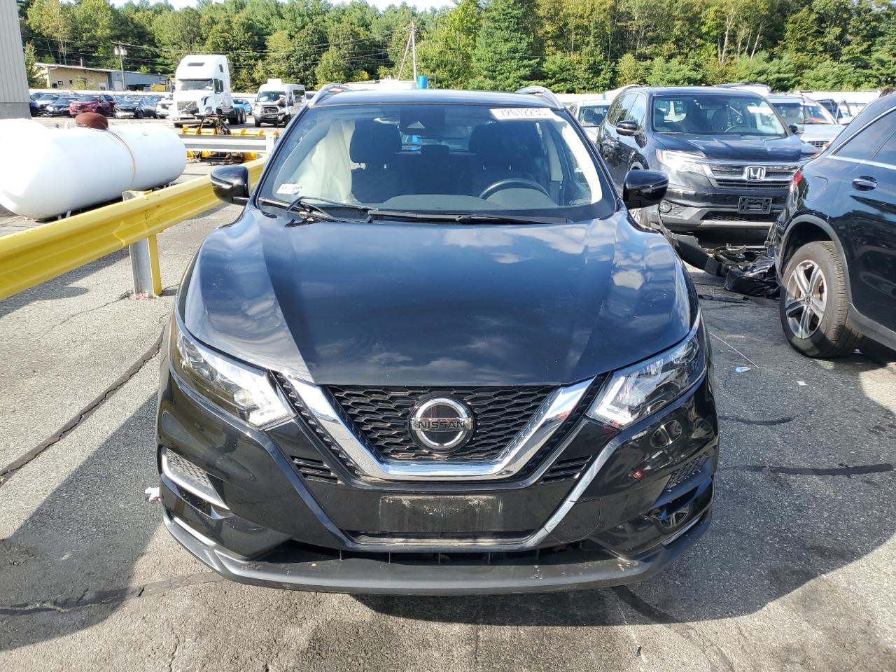 NISSAN ROGUE SPORT SV