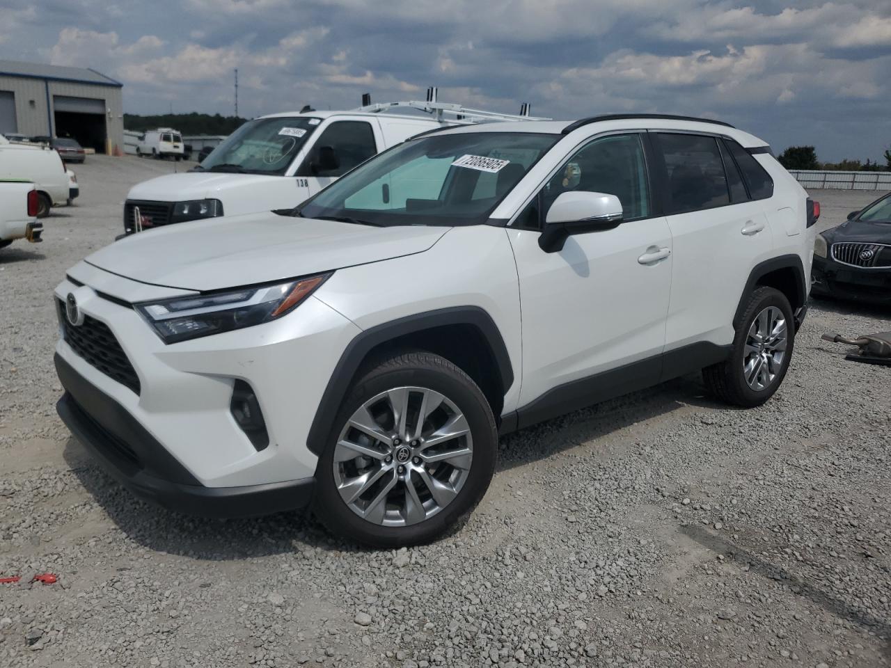  Salvage Toyota RAV4