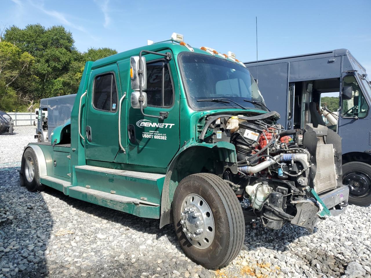  Salvage Freightliner M2