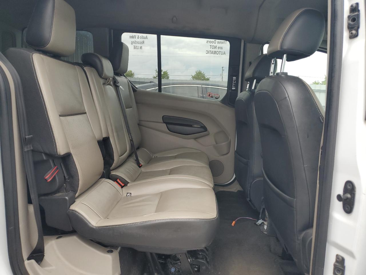 FORD TRANSIT CONNECT XLT