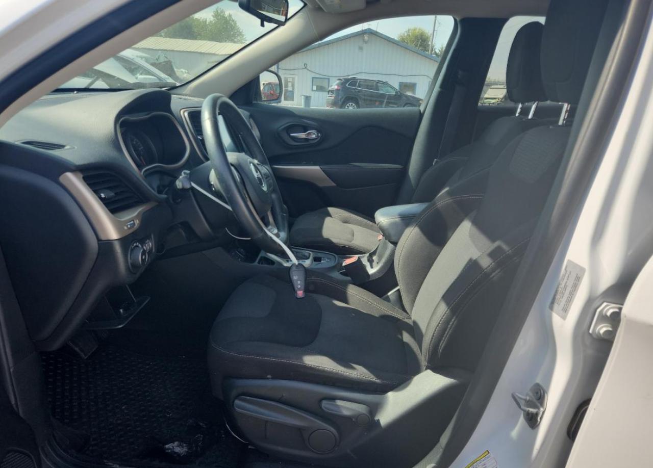 JEEP GRAND CHEROKEE LATITUDE