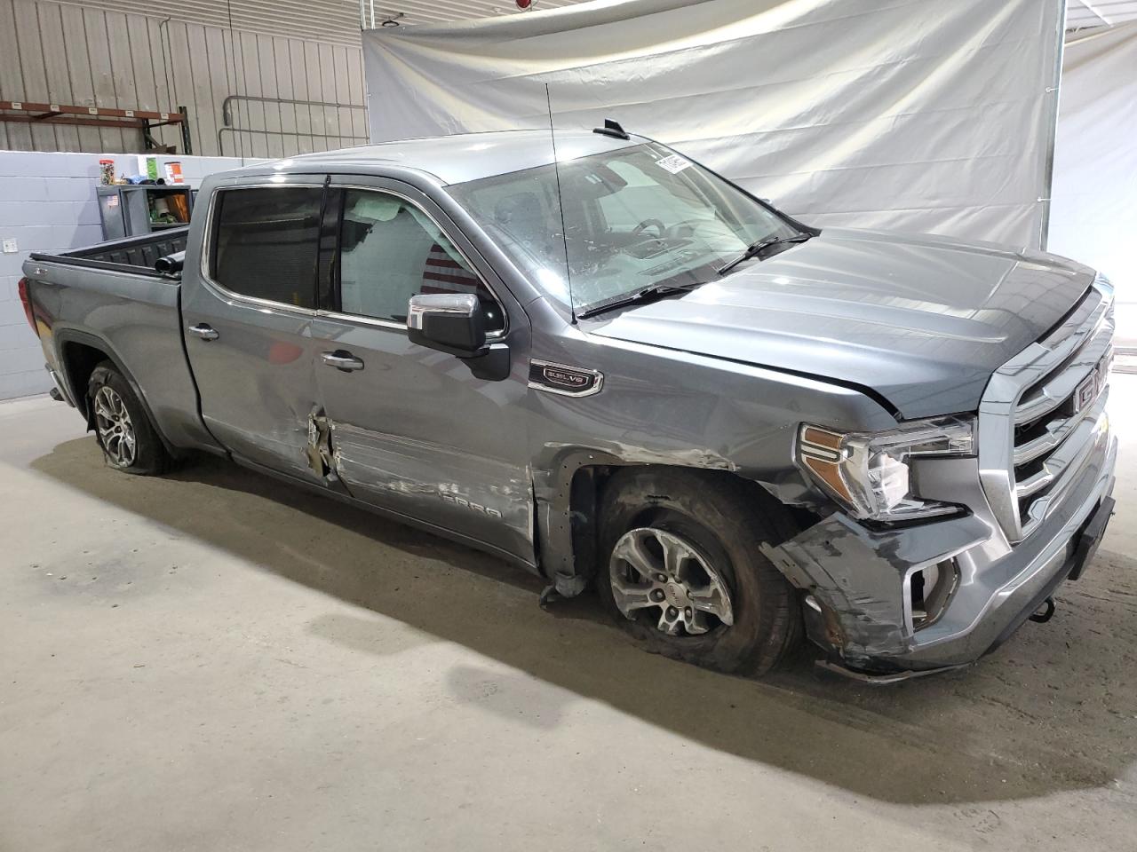 GMC SIERRA 1500 K1500 SLE