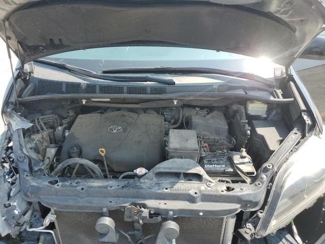 2017 TOYOTA SIENNA SE 5TDXZ3DC8HS776542