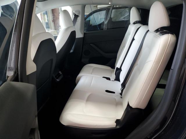 2024 TESLA MODEL Y 7SAYGAEE6RF037080