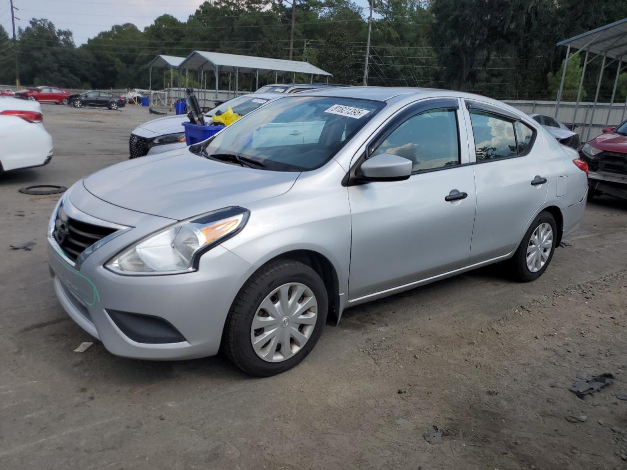 NISSAN VERSA S