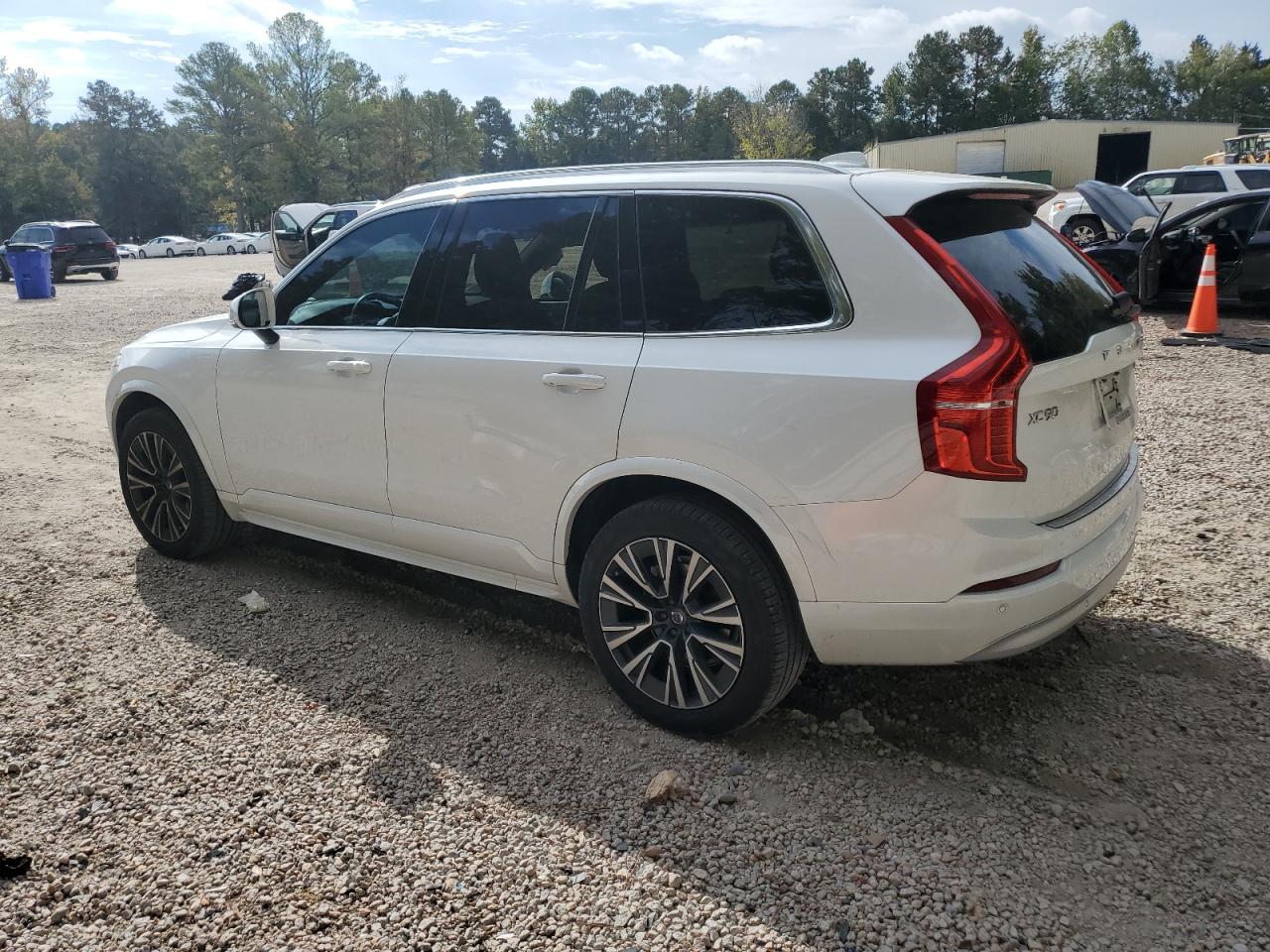 VOLVO XC90 T6 MOMENTUM