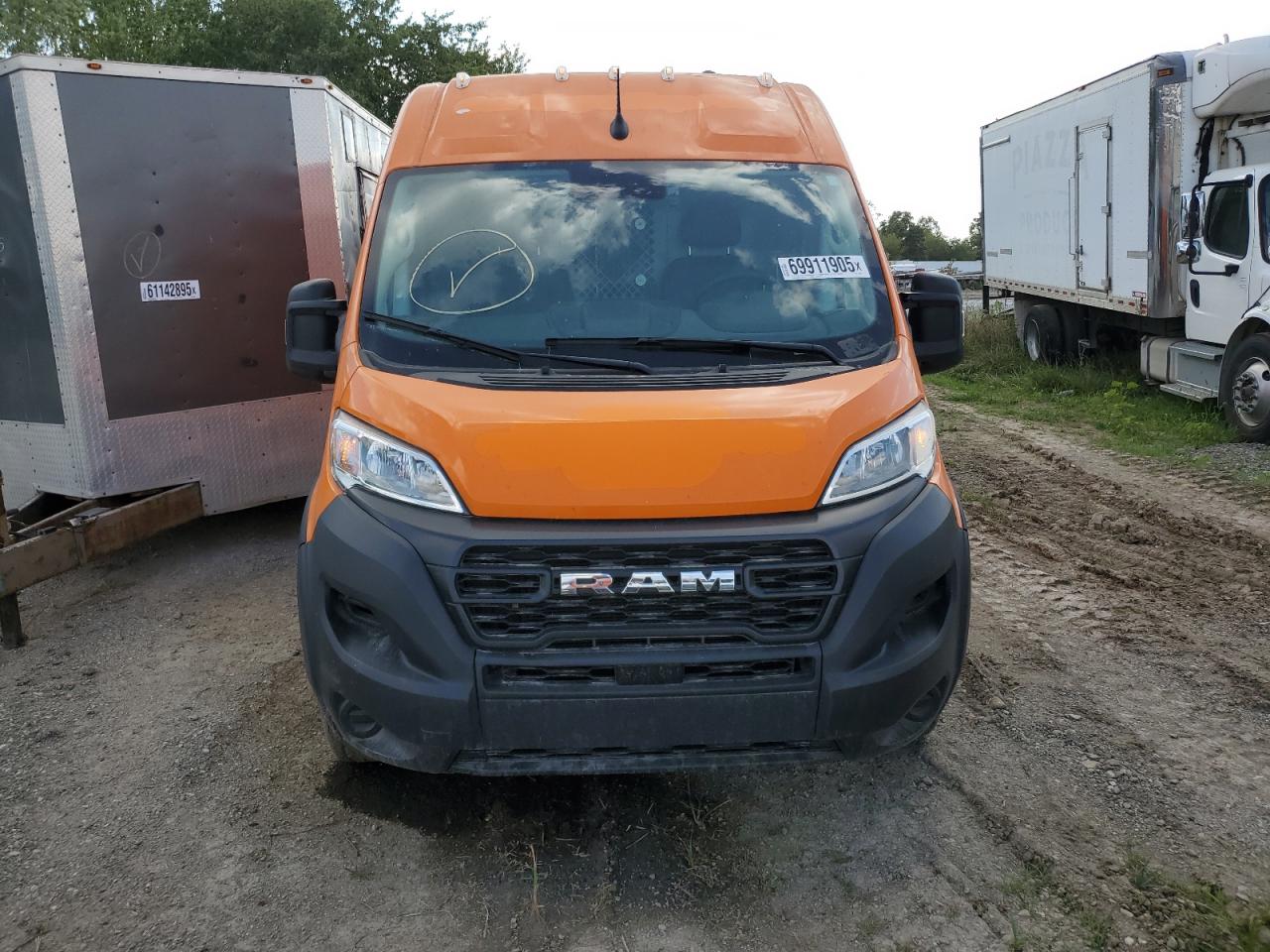 RAM PROMASTER 1500 HIGH