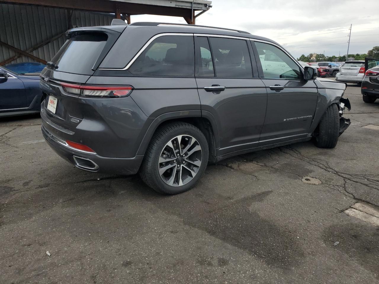 JEEP GRAND CHEROKEE OVERLAND