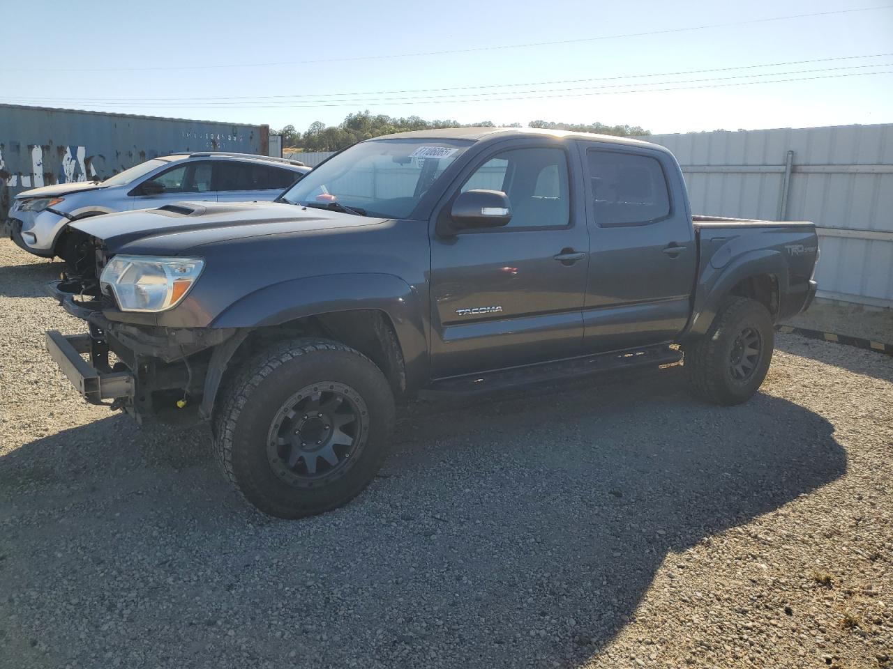  Salvage Toyota Tacoma