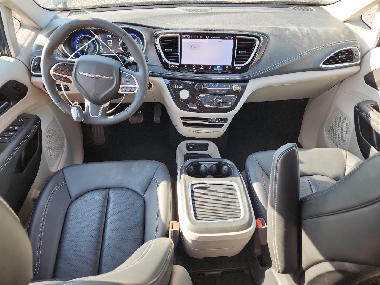 CHRYSLER PACIFICA TOURING L