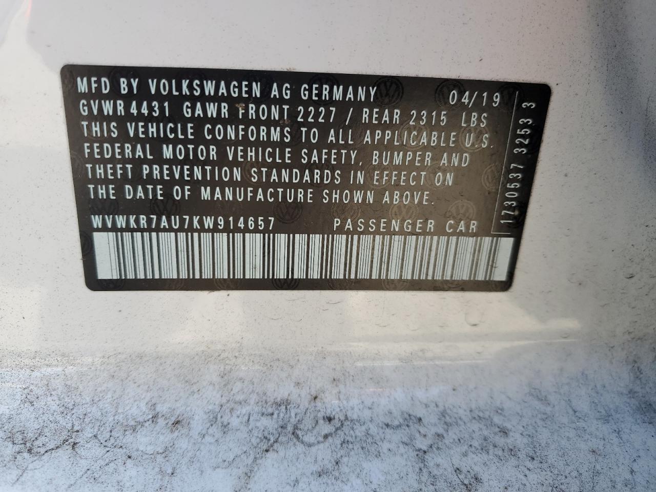 VOLKSWAGEN E-GOLF SE