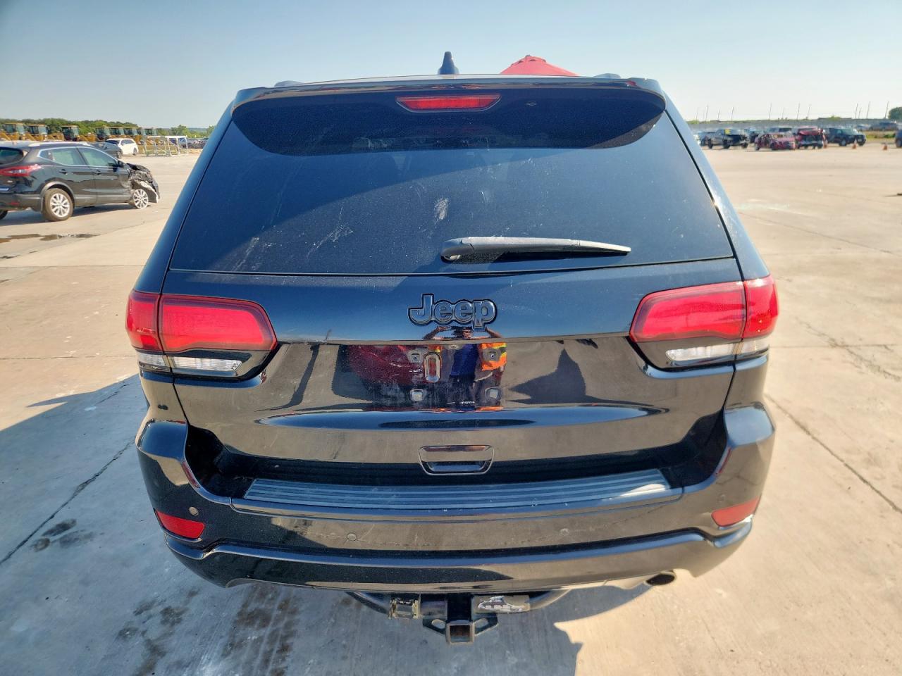 JEEP GRAND CHEROKEE LAREDO