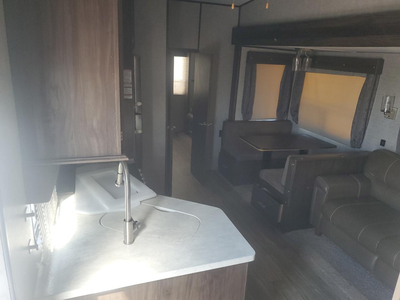 Lot #3248739840 2019 WILDWOOD CHEROKEE