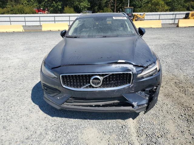 2022 VOLVO V60 CROSS COUNTRY T5 MOMENTUM YV4102WK0N2091854