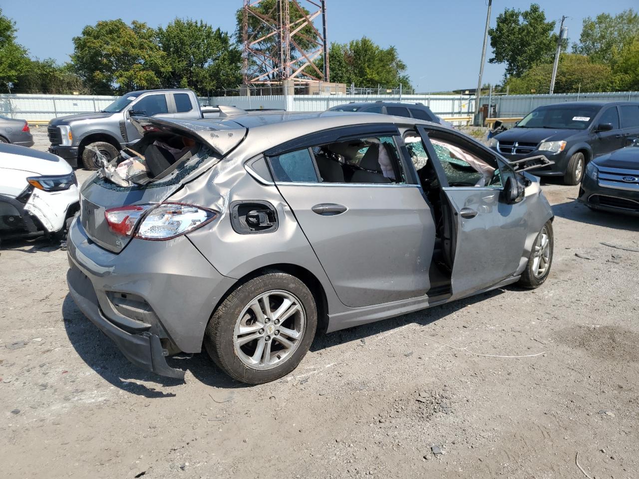Lot #3302769353 2017 CHEVROLET CRUZE LT