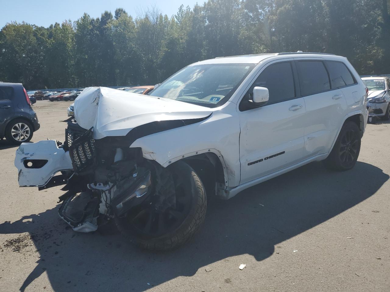 JEEP GRAND CHEROKEE LAREDO